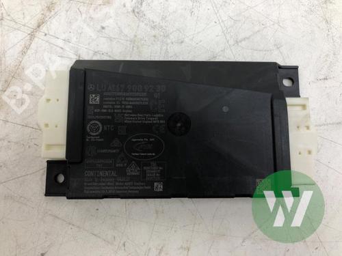 Used Control unit Control unit MERCEDES-BENZ CLA Shooting Brake (X118) CLA 200 Mild-Hybrid (118.687) (163 hp) 39915103 39915103