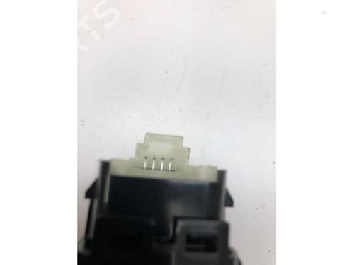 Switch MERCEDES-BENZ GLC (X253) 250 d 4-matic (253.909) | BP23423029I30 