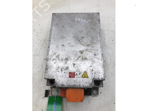 Used Electronic module AUDI E-TRON (GEN) 55 quattro (408 hp) 23081352