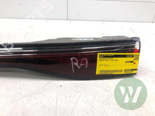 Right taillight RENAULT MEGANE E-TECH SUV EV60 (BNJ1) | BP39915925C35 - Image 2