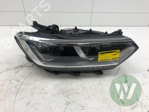 Faro derecho Faro derecho VW PASSAT B8 (3G2, CB2) 2.0 TDI (150 hp) 35798168 35798168