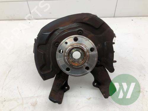 Used Left front steering knuckle Left front steering knuckle VW T-CROSS (C11, D31) 1.0 TSi (116 hp) 33683665 33683665