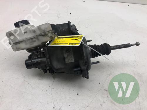 Used Servo brake SKODA OCTAVIA IV Combi (NX5, PV5) 2.0 TDi (150 hp) 31866157
