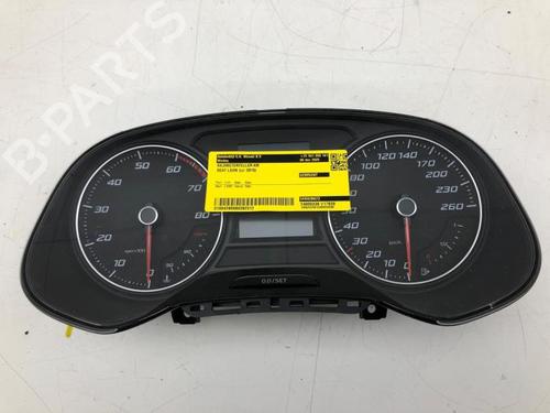 Display für SEAT LEON SC (5F5) 1.4 TSI (150 hp) 31319159