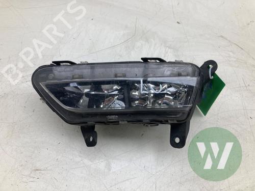 Left front fog light PORSCHE MACAN (95B) 3.0 S Diesel | BP37034631C30 - Image 6
