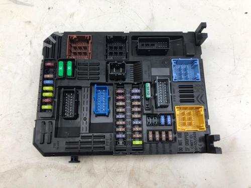 Zekeringkast OPEL VIVARO C Van (K0) 2.0 (144 hp) 30529536