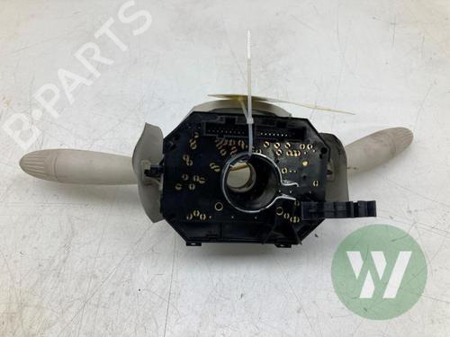 Used Switch Switch FIAT 500 (312_) 1.2 (312AXA1A) (69 hp) 33437575 33437575
