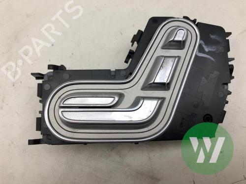 Interruttore Interruttore MERCEDES-BENZ GLE (V167) AMG GLE 53 EQ Boost 4-Matic+ (167.161) (435 hp) 34166475 34166475