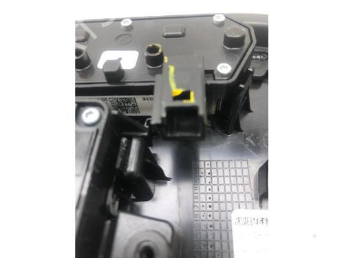Switch MERCEDES-BENZ GLB (X247) GLB 200 d (247.612) | BP17967064I30 