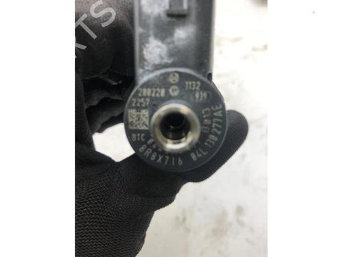 Injector SKODA SUPERB III Estate (3V5) 2.0 TDI 4x4 | BP19746600M100 