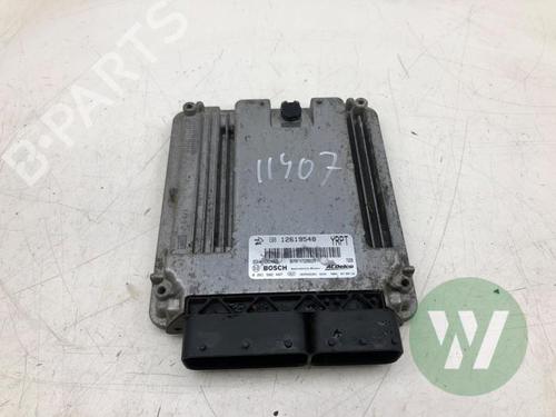 Engine control unit (ECU) OPEL GT Convertible (M07) 2.0 (G67) | BP33165750M57 - Image 3
