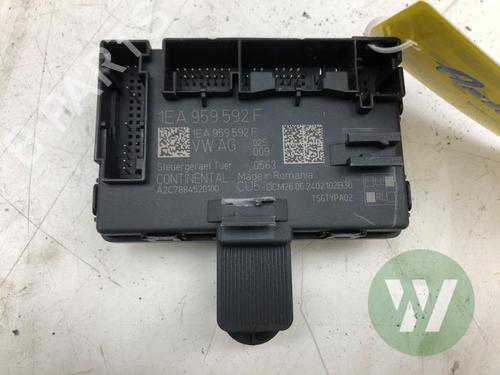 Used Electronic module Electronic module FORD USA EXPLORER (CX740) EV (286 hp) 39914433 39914433