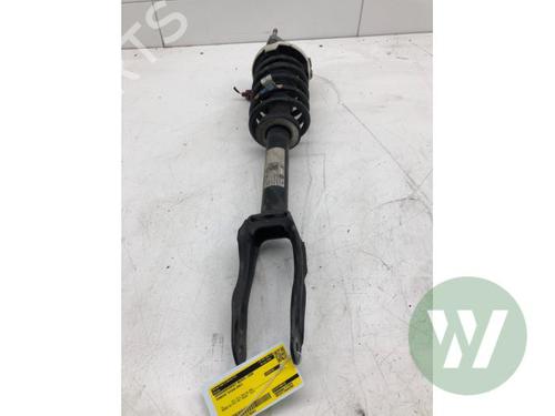 Used Right front shock absorber Right front shock absorber PORSCHE TAYCAN (Y1A) 4S Performance Battery Plus (Y1ADB1) (571 hp) 39914882 39914882