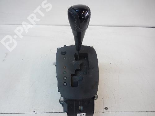 Gear lever TOYOTA YARIS (_P13_) 1.5 Hybrid (NHP130_) | BP7840726M90 