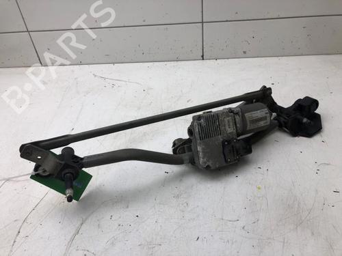 Used Front wiper motor AUDI A4 B8 Avant (8K5) 2.0 TFSI quattro (211 hp) 17325482