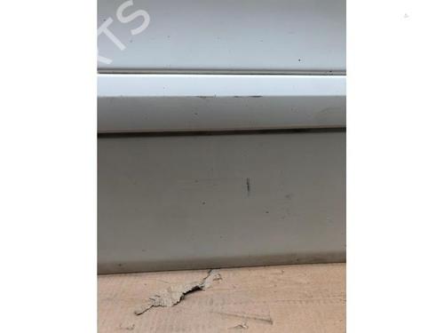 Right front door MERCEDES-BENZ E-CLASS (W211) E 200 CDI (211.004) | BP22628423C3 