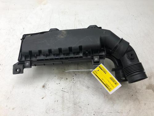 Used Air filter box OPEL GRANDLAND / GRANDLAND X (A18, P1UO) 1.2 (75) (131 hp) 10726973