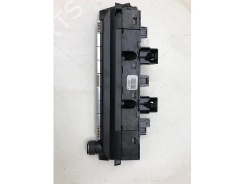 Climate control OPEL CROSSLAND X / CROSSLAND (P17, P2QO) 1.2 (75) | BP21179522I5 