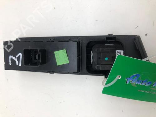 Switch VW PASSAT B7 Variant (365) 2.0 TDI | BP31319344I30