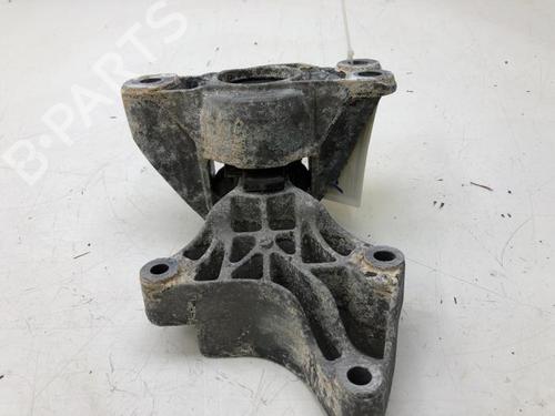 Used Support NISSAN MICRA V (K14) 1.0 IG-T 100 (101 hp) 14579016