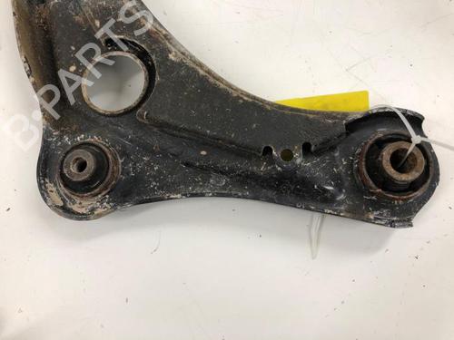 Support NISSAN MICRA V (K14) 1.0 IG-T 100 | BP29808779C155