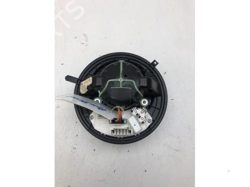 Heater blower motor BMW X3 (F25) xDrive 20 d | BP22384814M62 