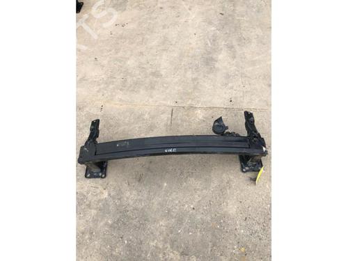 Used Front bumper reinforcement KIA CEE'D (JD) 1.4 CRDi 90 (90 hp) 29520777