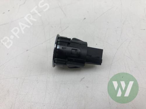 Used Switch Switch OPEL ASTRA L Sports Tourer (OV5) 1.2 (FRHNPJ) (110 hp) 39914206 39914206