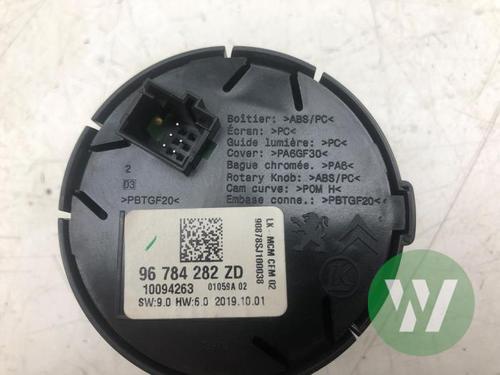 Used Switch Switch OPEL GRANDLAND / GRANDLAND X (A18, P1UO) 1.2 (75) (131 hp) 33437580 33437580