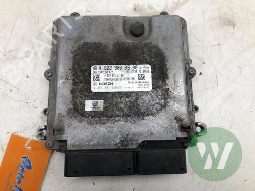 Used Engine control unit (ECU) Engine control unit (ECU) MERCEDES-BENZ VITO Van (W447) 111 CDI (447.601, 447.603, 447.605) (114 hp) 32744160 32744160