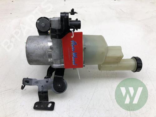Used Steering pump Steering pump OPEL VIVARO C Van (K0) VIVARO-E (136 hp) 39914650 39914650