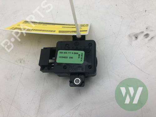 Used Switch Switch FORD USA EXPLORER (CX740) EV 4x4 (340 hp) 39914291 39914291