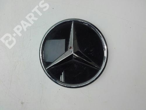 Used Front grille Front grille MERCEDES-BENZ GLB (X247) GLB 180 d (247.610) (116 hp) 9103352 9103352