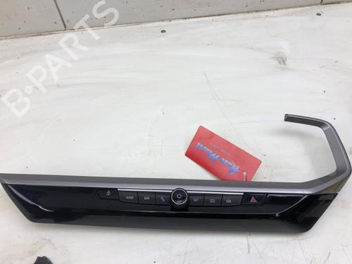Used Switch OPEL GRANDLAND / GRANDLAND X (A18, P1UO) 1.2 (75) (131 hp) 19117205
