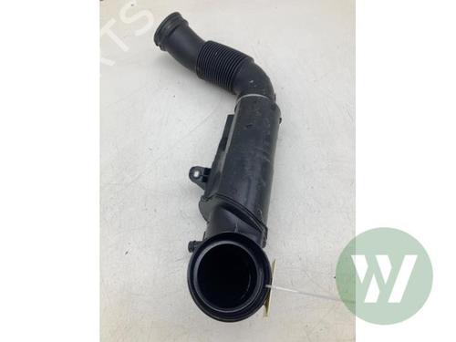 pipe-bmw-1-f40-2019-36874179 main image