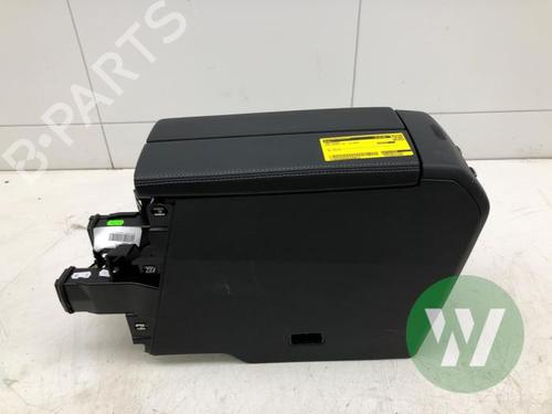 Armlæn Armlæn OPEL CROSSLAND X / CROSSLAND (P17, P2QO) 1.2 (75) (131 hp) 33713189 33713189