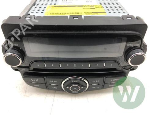 Auto-radio OPEL CORSA E (X15) 1.4 LPG (08, 68) (90 hp) 31319865