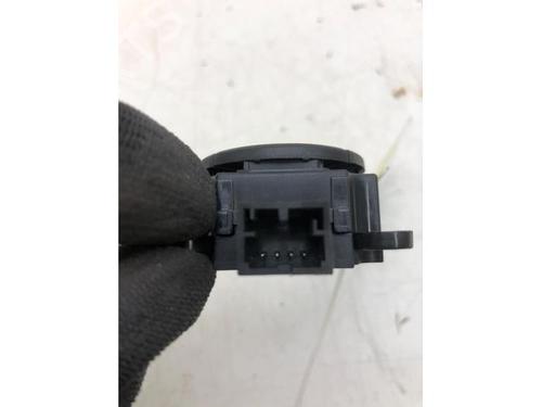 Switch AUDI E-TRON (GEN) 55 quattro | BP23087953I30 