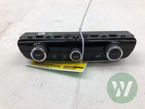 Used Climate control Climate control 37426499 37426499
