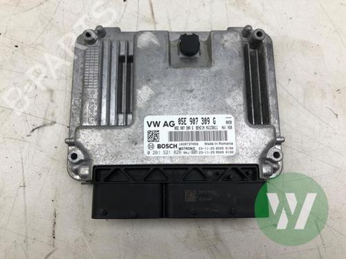 Used Engine control unit (ECU) Engine control unit (ECU) SKODA OCTAVIA IV (NX3, NN3, PV3) 1.5 TSI e-TEC (150 hp) 39915662 39915662
