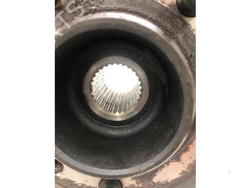 Left front steering knuckle LAND ROVER RANGE ROVER III (L322) 3.6 D 4x4 | BP19438736M25 
