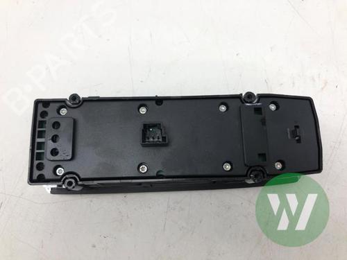 Switch MERCEDES-BENZ C-CLASS T-Model (S204) C 180 Kompressor (204.245) | BP39567467I30 - Image 3