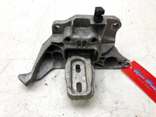 Used Support OPEL CORSA F (P2JO) 1.2 (68) (101 hp) 14576882