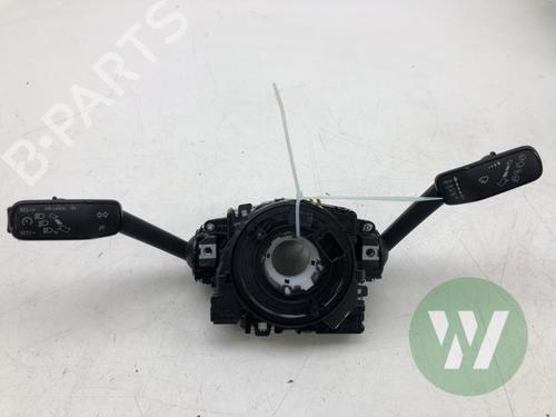 switch-skoda-octavia-iv-nx3-nn3-pv3-2020-39915649 main image