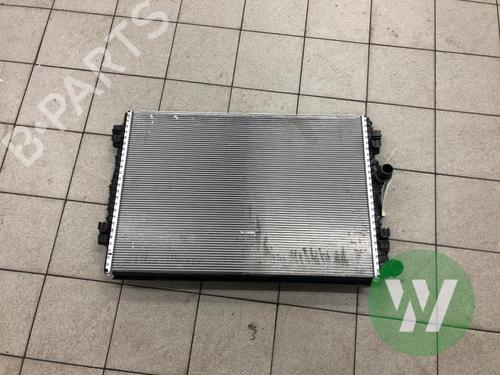 Used Water radiator Water radiator SKODA OCTAVIA IV Combi (NX5, PV5) 1.5 TSI (116 hp) 40236642 40236642