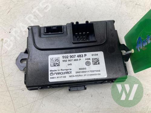 Used Control unit Control unit PORSCHE TAYCAN (Y1A) 4S Performance Battery Plus (Y1ADB1) (571 hp) 39914852 39914852