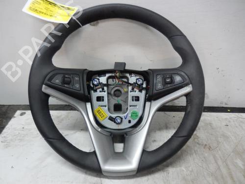 Used Steering wheel CHEVROLET TRAX 1.6 (116 hp) 30153098