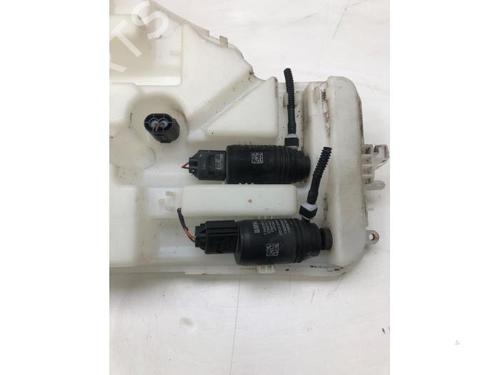 Used Windscreen washer tank BMW 1 (F20) 116 i (136 hp) 18969144