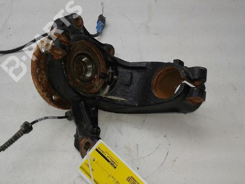 Used Right front steering knuckle PEUGEOT 2008 II (UD_, US_, UY_, UJ_, UR_, UC_) 1.5 BlueHDI 100 (102 hp) 9102459