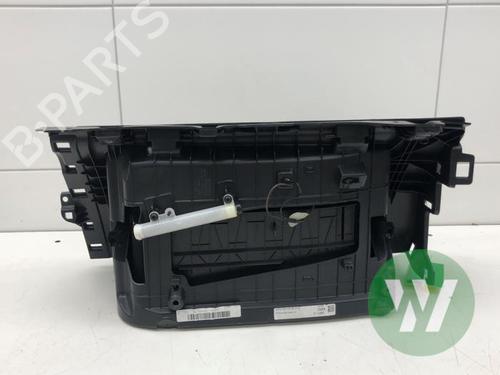 Handskerum LAND ROVER RANGE ROVER VELAR (L560) 2.0 P400 Hybrid 4x4 | BP38316831C95 - Image 2